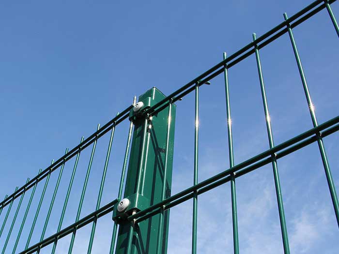 double wire mesh fence