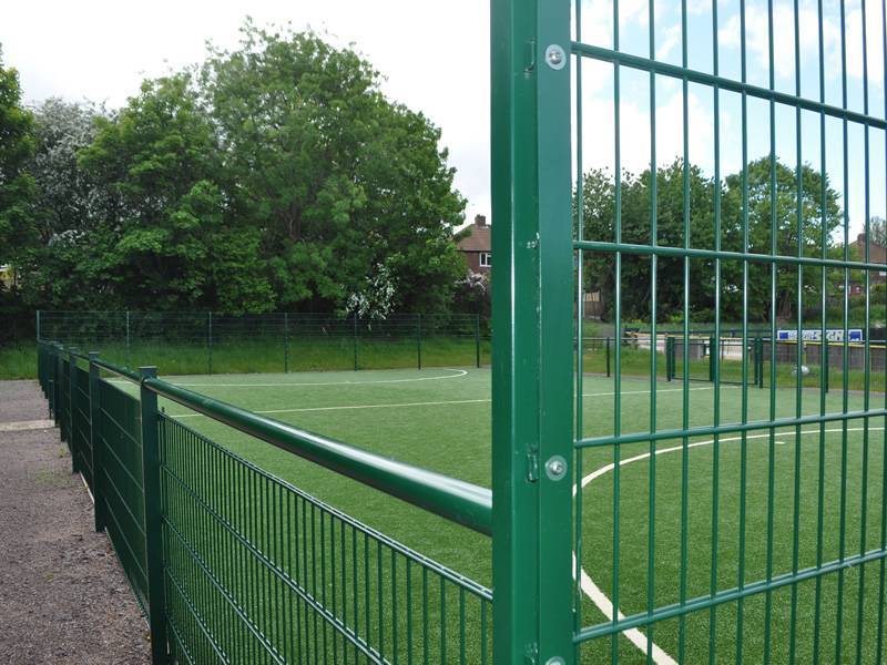 double wire mesh fence court